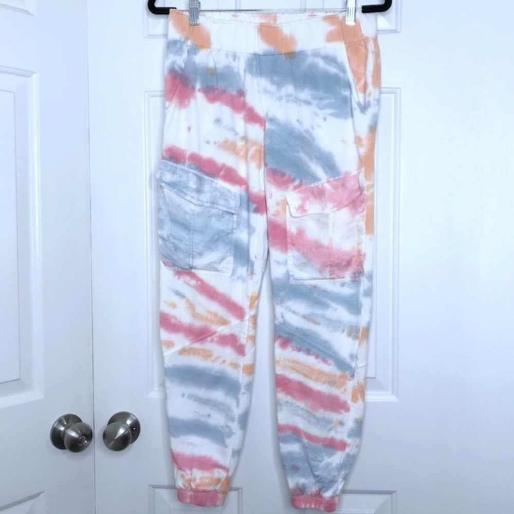 NWT Young Fabulous Broke YFB Tie Dye Cargo Sweatpants Sz Small
